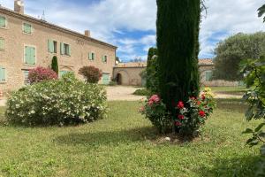 04B3 Beautiful T3 in the heart of lavender - pool