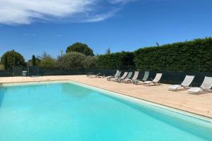 04B3 Beautiful T3 in the heart of lavender - pool