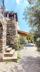 Appartman Casa Fermeglia with private jacuzzie and truffle hunting experience