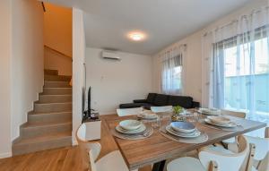 Lovely Home In Margecan With Wifi 