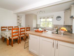 Chestnuts at Youlton Lodge