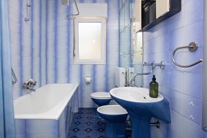 Apartments by the sea Tisno, Murter - 4295