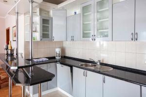 Apartments with parking space Smrdelje, Krka - 23078