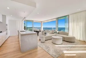 Miles at Kirra Beach Unit 701 - Coolangatta