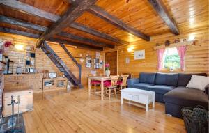 Beautiful Home In Samobor With Kitchen