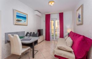 Awesome Apartment In Bogovici With Wifi