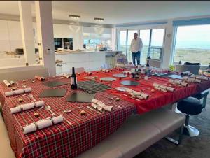 Seaside Place on Shoreham Beach with Hot Tub