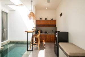 Minimalist Villa with Pool #Jade3