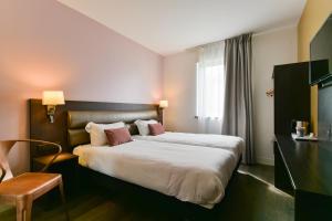 Kyriad Crepy En Valois