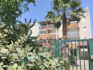 Appartement Climatisé - Parking - Piscine - Près de la Plage - FR-1-801-6