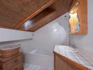 Duplex pour 8 pers avec sauna et parking à Méribel - FR-1-566-69