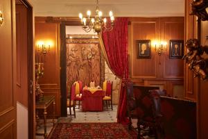 Hotels Grand Hotel Dechampaigne : photos des chambres