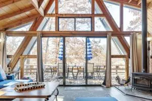 Cardinal Lake Front Cottage - 文茨维尔