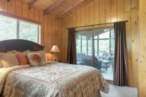 Grendel Grove Getaway