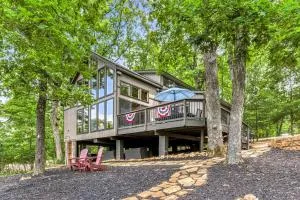 Longhorn Lakeside Chalet - 文茨维尔