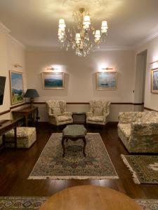 BAKER STREET 3 bedroom and 3 bathroom fabulous flat
