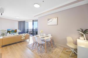 Charm 2Beds in Olympic Park