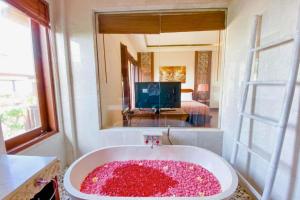 Graahya 3 BR Private Pool Villa ZN96