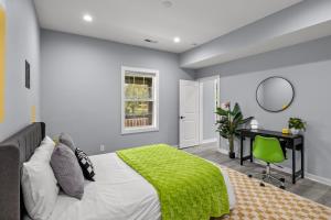 Central Indy 5BD - Pingpong - Outdoor Movie - BBQ