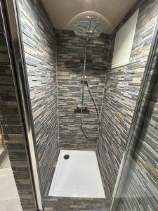 LE DOMAINE DU BEZ GITE DE michel PISCINE SAUNA HAMMAM SPA