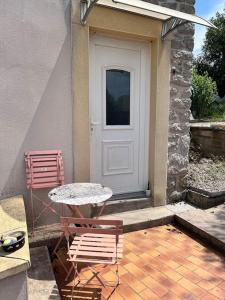 Maisons de vacances Maison de ville : photos des chambres