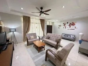 Cornerlot Comfy Home in Juru Autocity & Icon city - Juru