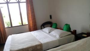 Samudra resort polonaruwa Road
