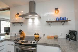 Hip Rustic Ranch Style Home in East Nashville