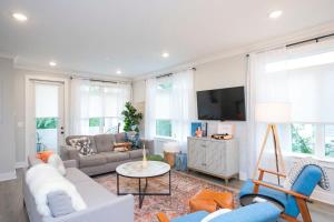 3 King Beds in Hip East Nash Home 1 Mile to DWNTN