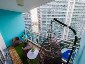 Azure Urban Resort - Pearly Gates Suites