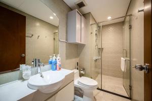 Sys Home - VinHomes Central Park - Central & Nice View