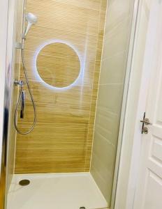 Appartements Maison a Cholet : photos des chambres