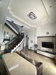 Villa Putih Ciater - Vily, Subang