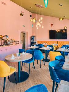 Hotels Grand Hotel Dauphine Toulon, Boutique Hotel & Suites : photos des chambres