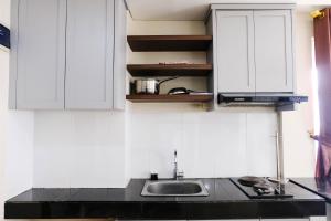 Spacious 3BR at Gateway Pasteur Apartment By Travelio