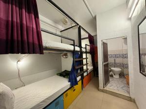 Madsquad Hostel Dorms & Rooms