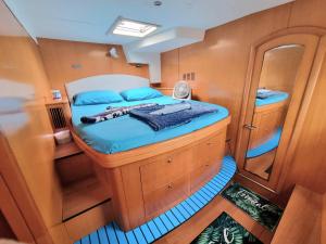 Private Catamaran Yacht charter in Phuket by YACHTALE