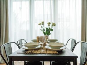 Central 12 Apartment - New Building & Parking