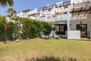 Sunset Golf Gold - Happy Rentals