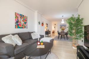 Sunset Golf Gold - Happy Rentals