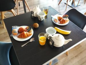 Hotels Brit Hotel L'Arrivee Guingamp : photos des chambres