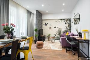 Central 18 Apartment - New Building & Parking