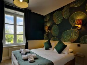 Hotels Logis Le Prieure : photos des chambres