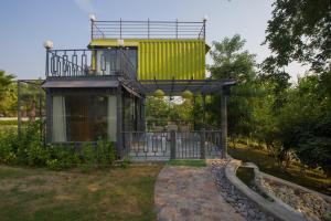 Elivaas 5 BHK with Pool, Tents & Pond - Kaimalgarh Farmstay