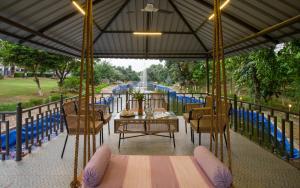 Elivaas 5 BHK with Pool, Tents & Pond - Kaimalgarh Farmstay