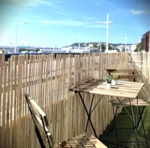 La Longue Vue-Appart vue mer avec balcon-parking