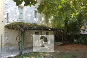 Maisons de vacances Maison avec clim, jardin et parking Aiguelongue : photos des chambres