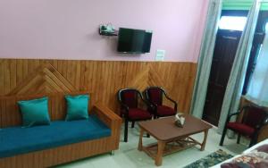 Maa Bhagwati Himdarshan Hotel and Restaurant By StayApart