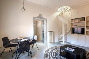 Colosseum Boutique Penthouse with Private Terraces