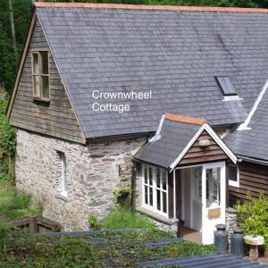 Watermill Cottages - 18th Century converted Mill 10 mins from beach